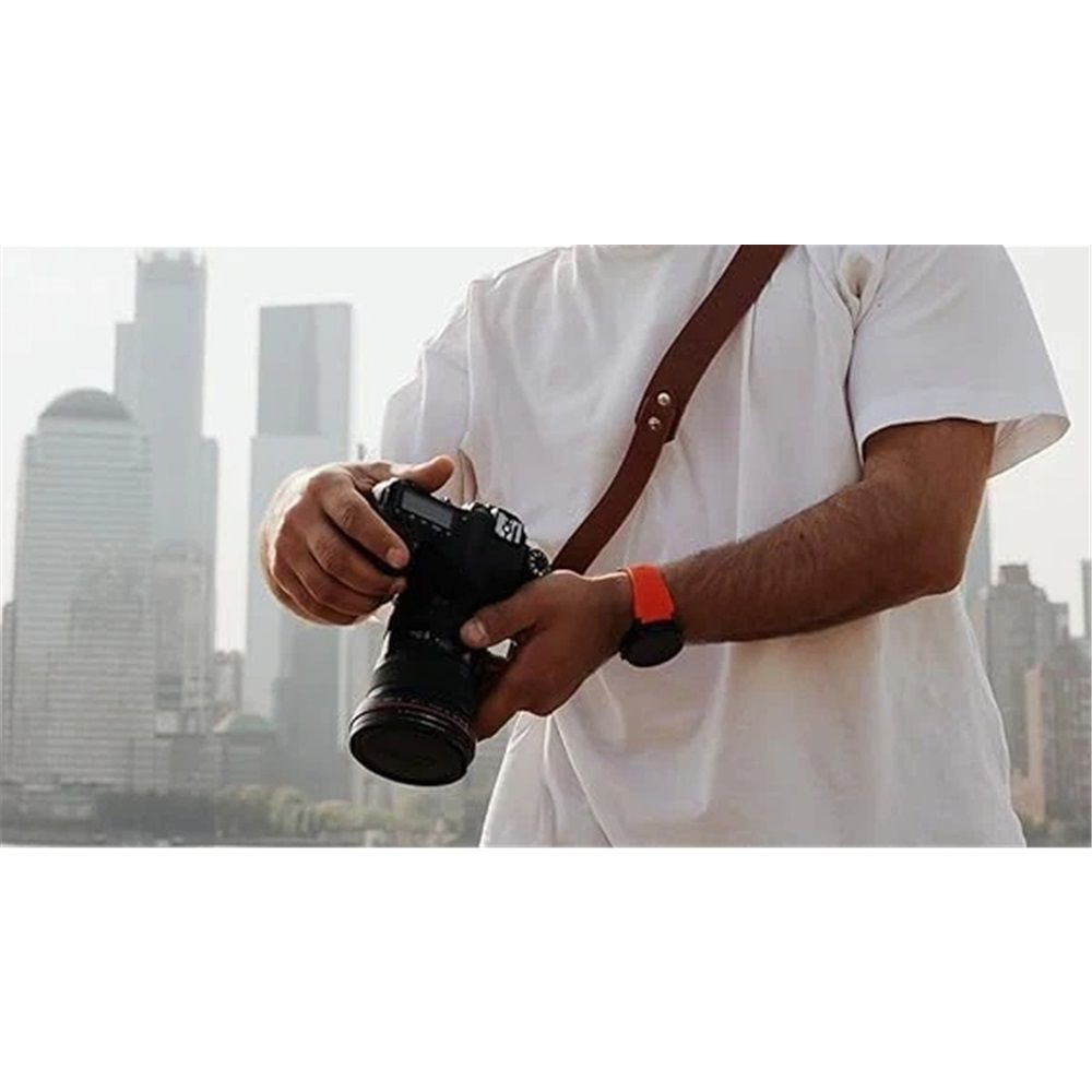 Leather camera shoulder strap, convenient universal digital device adjustment, adjustable back safety belt rope（Brown Third Generation）