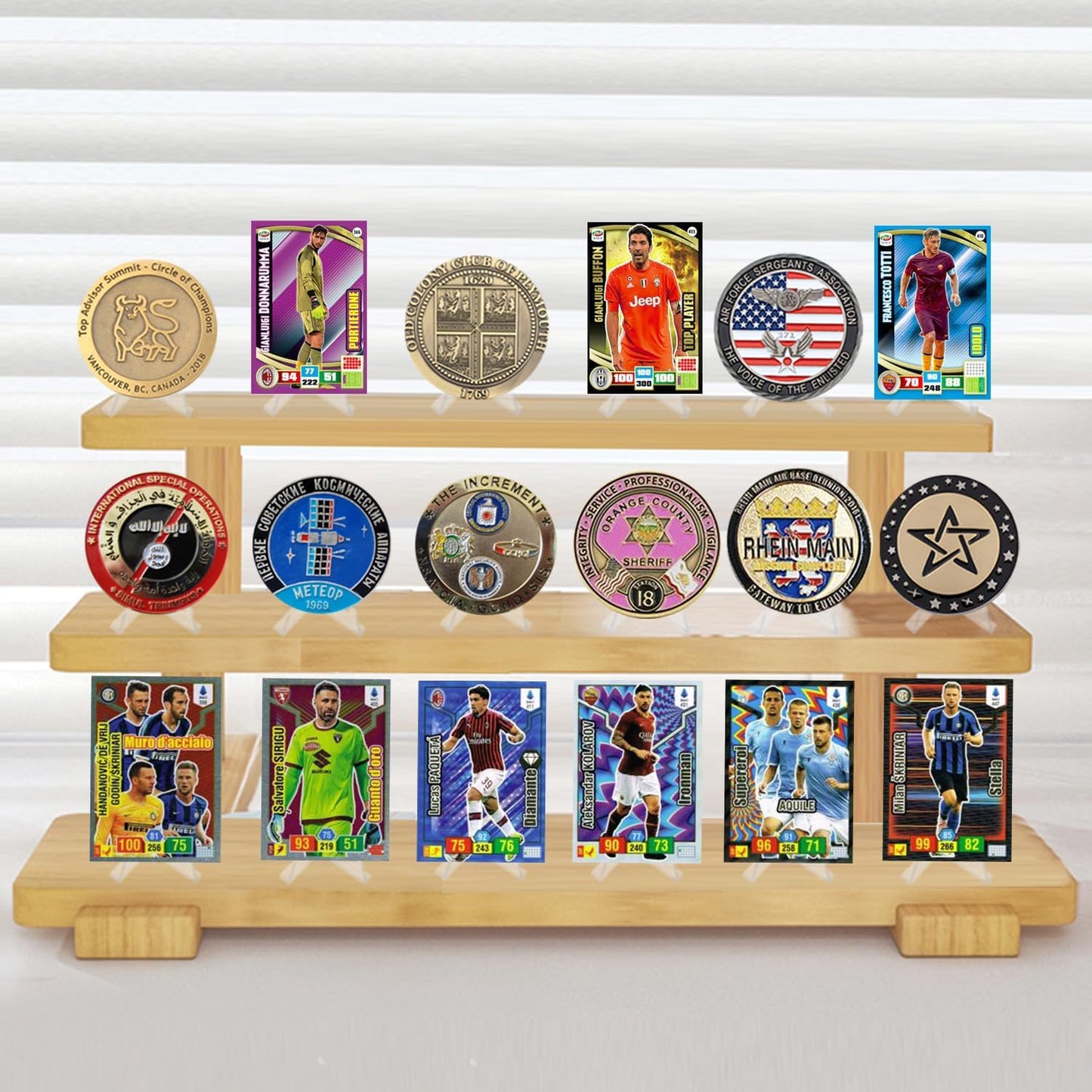 32Packs Card Display Stand, Card Stand, Card Stands for Sports Cards, Trading Card Stand, Acrylic Material, 2.2 Inch Tall