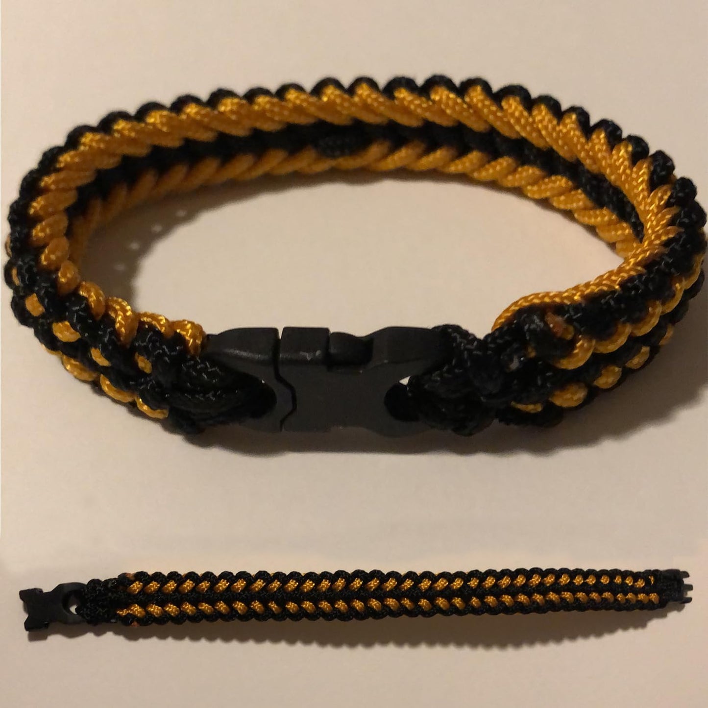 CooBigo 25 Pack Mini Breakaway Buckles, 6mm Side Release Plastic Buckle for Paracord Bracelet Clasp, Paracord Anklet, Braided Necklace, Cameras Strap Rings Accessories