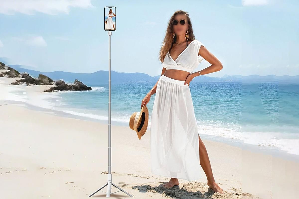 Selfie Stick Tripod 360-degree Rotatable Tripod for iPhone Android - White