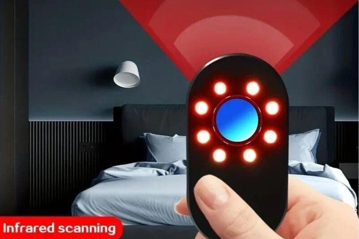 Anti-Spy Camera Detector Portable Pinhole Lens Detect Gadget Anti-Peeping Security Protection Bug Detector